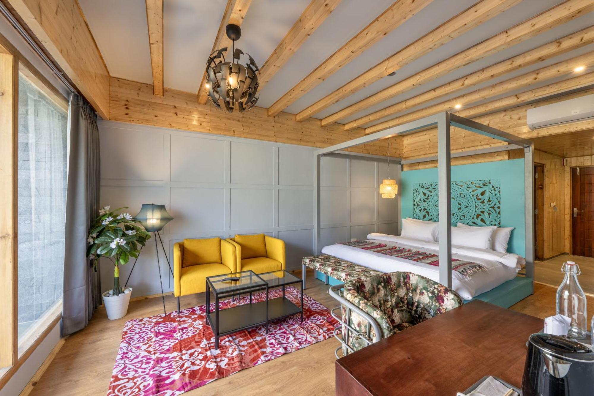 Echor Himalayan Heights Luxe Manali Ξενοδοχείο Εξωτερικό φωτογραφία