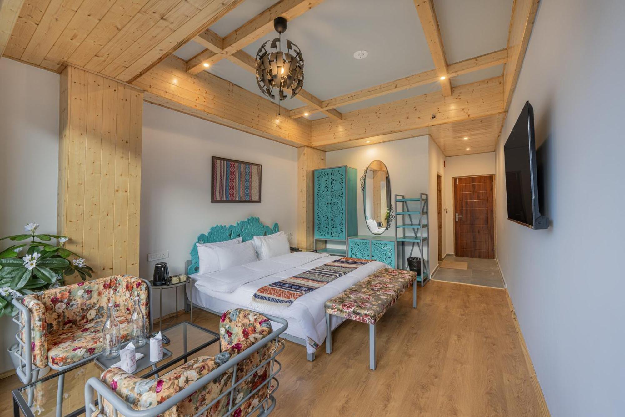 Echor Himalayan Heights Luxe Manali Ξενοδοχείο Εξωτερικό φωτογραφία