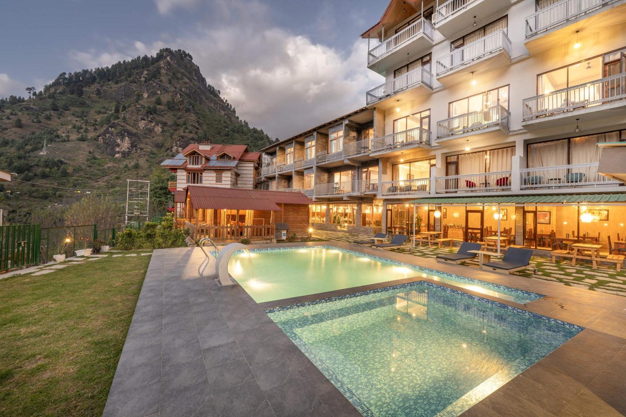 Echor Himalayan Heights Luxe Manali Ξενοδοχείο Εξωτερικό φωτογραφία