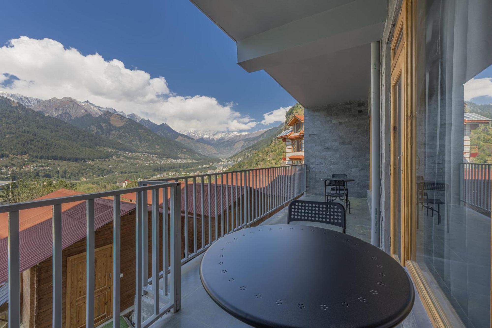 Echor Himalayan Heights Luxe Manali Ξενοδοχείο Εξωτερικό φωτογραφία
