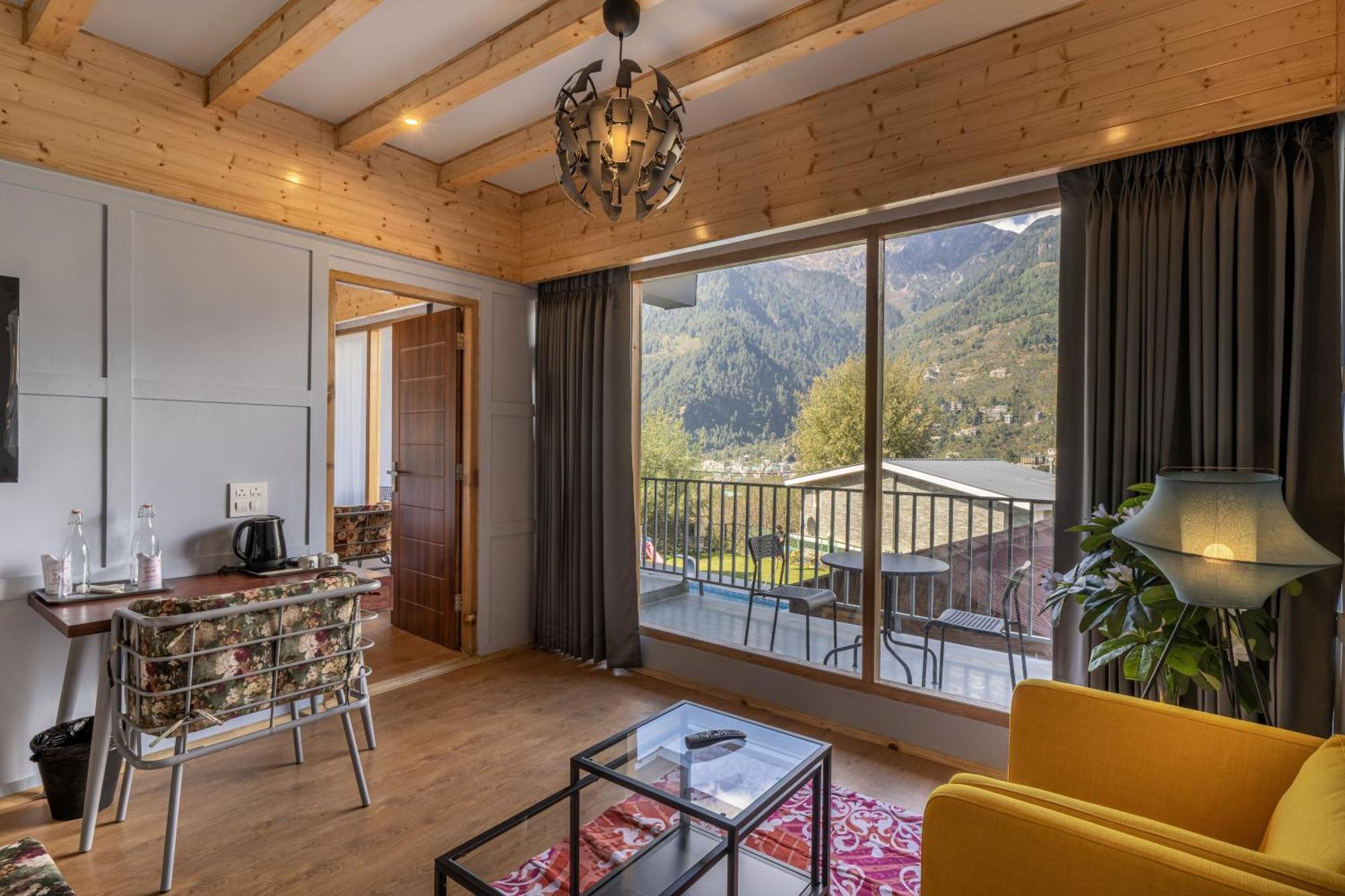 Echor Himalayan Heights Luxe Manali Ξενοδοχείο Εξωτερικό φωτογραφία