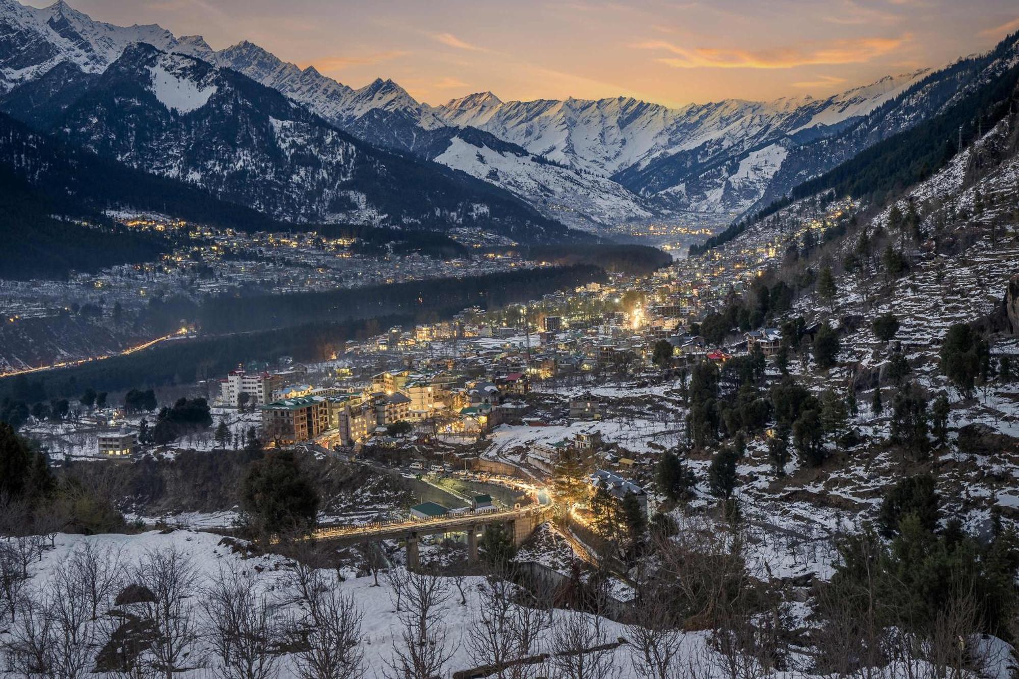 Echor Himalayan Heights Luxe Manali Ξενοδοχείο Εξωτερικό φωτογραφία