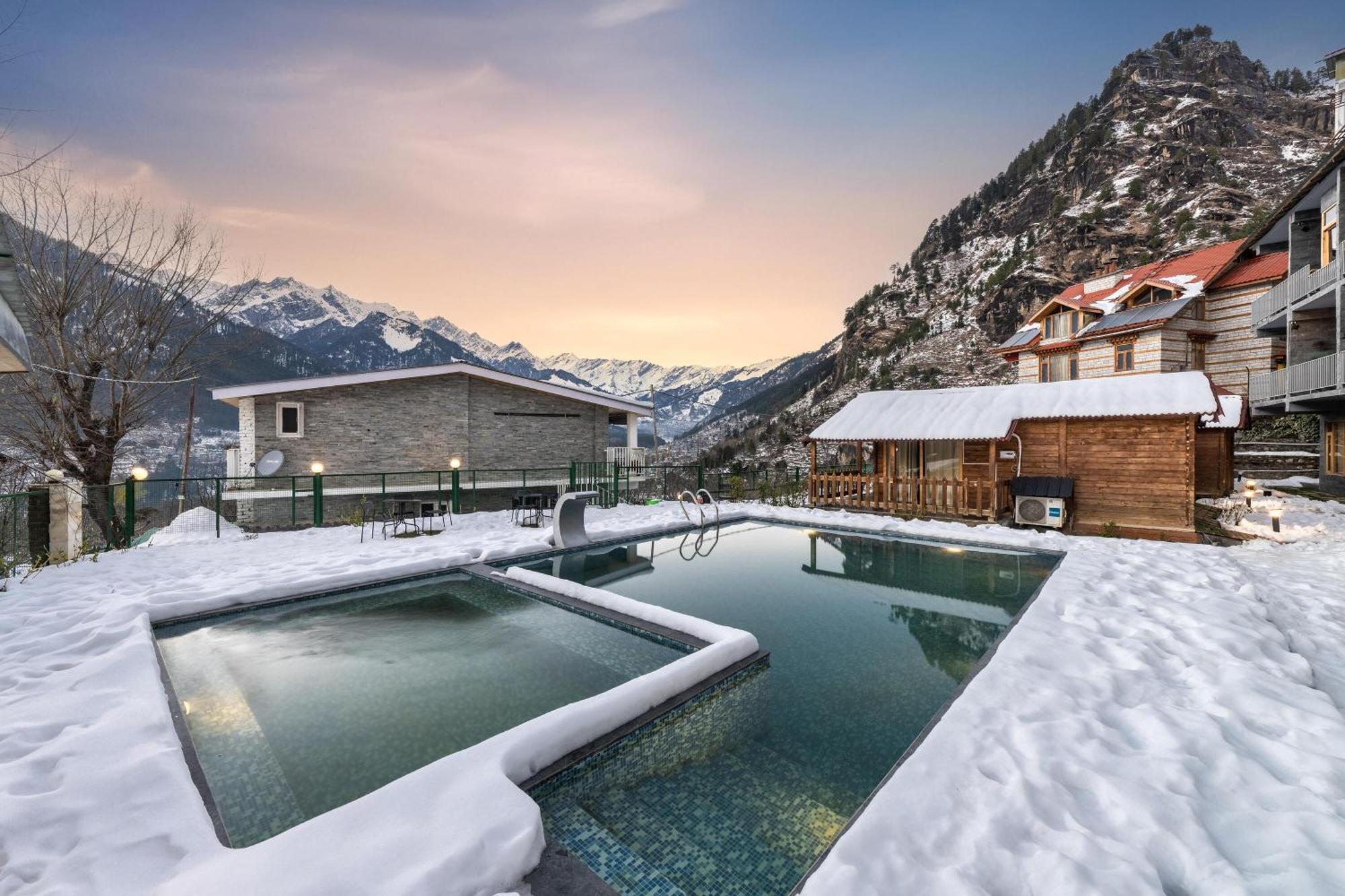 Echor Himalayan Heights Luxe Manali Ξενοδοχείο Εξωτερικό φωτογραφία